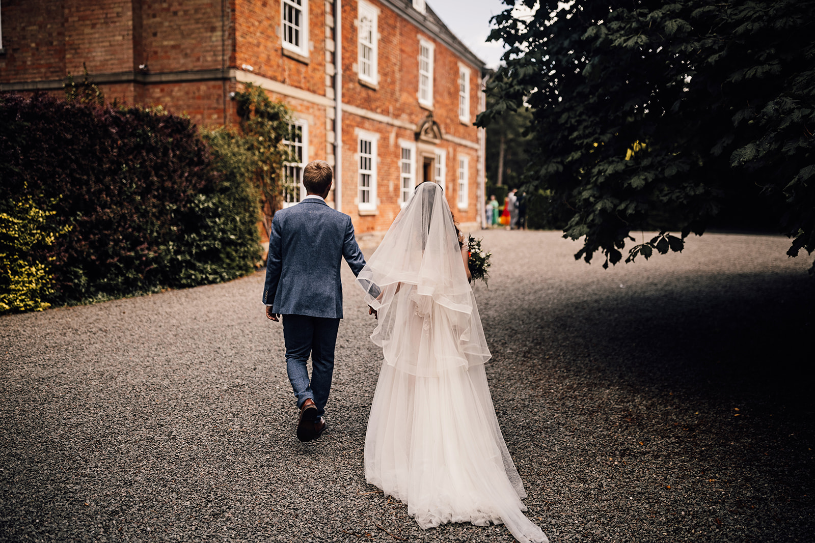 Rhiannon and Adam East-Midlands-venue-wedding-day